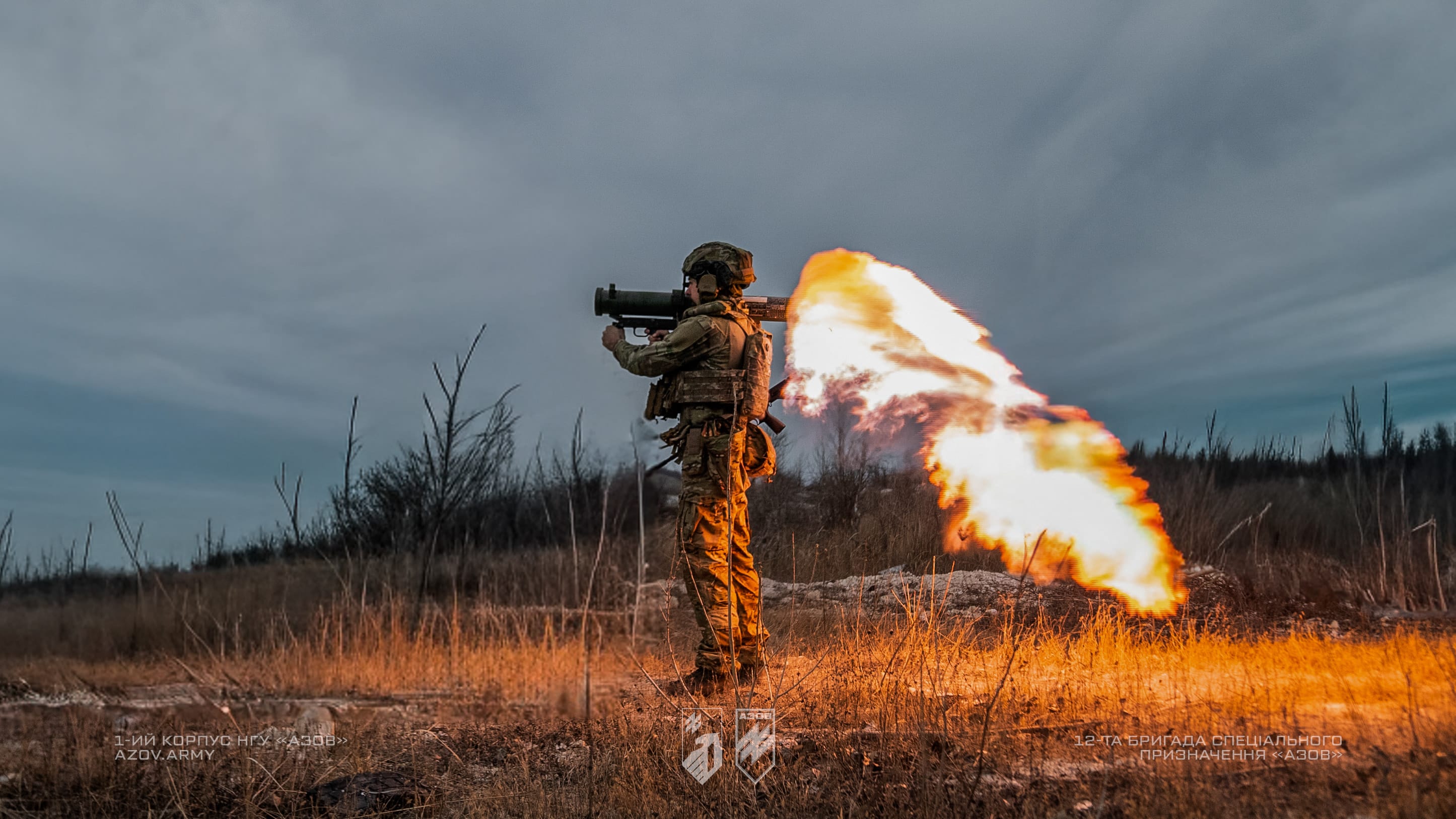 вогнеметник 12 бригади азов на тренуваннях